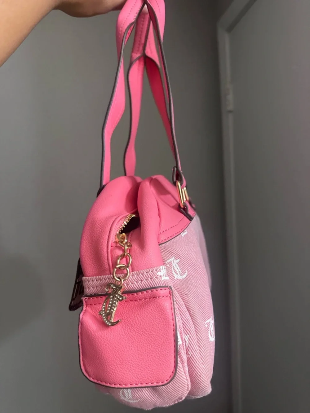 Juicy Couture Pink Two-Tone Heart Accent Shoulder Bag and wallet - Picture 5 of 5